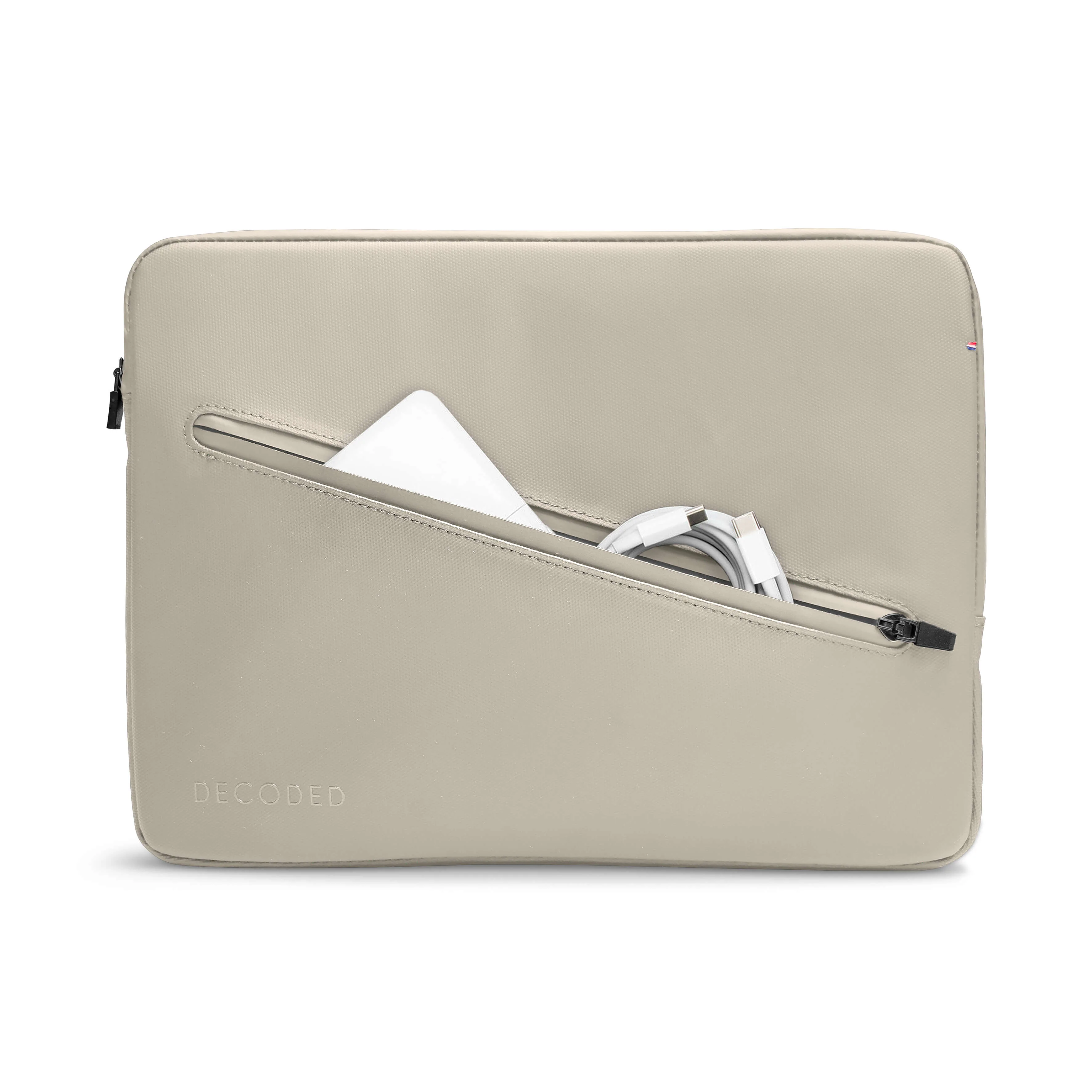 Frame Sleeve Coated Nylon | Clay | Macbook 13 Inch | D24MB13S2CY - Image 3