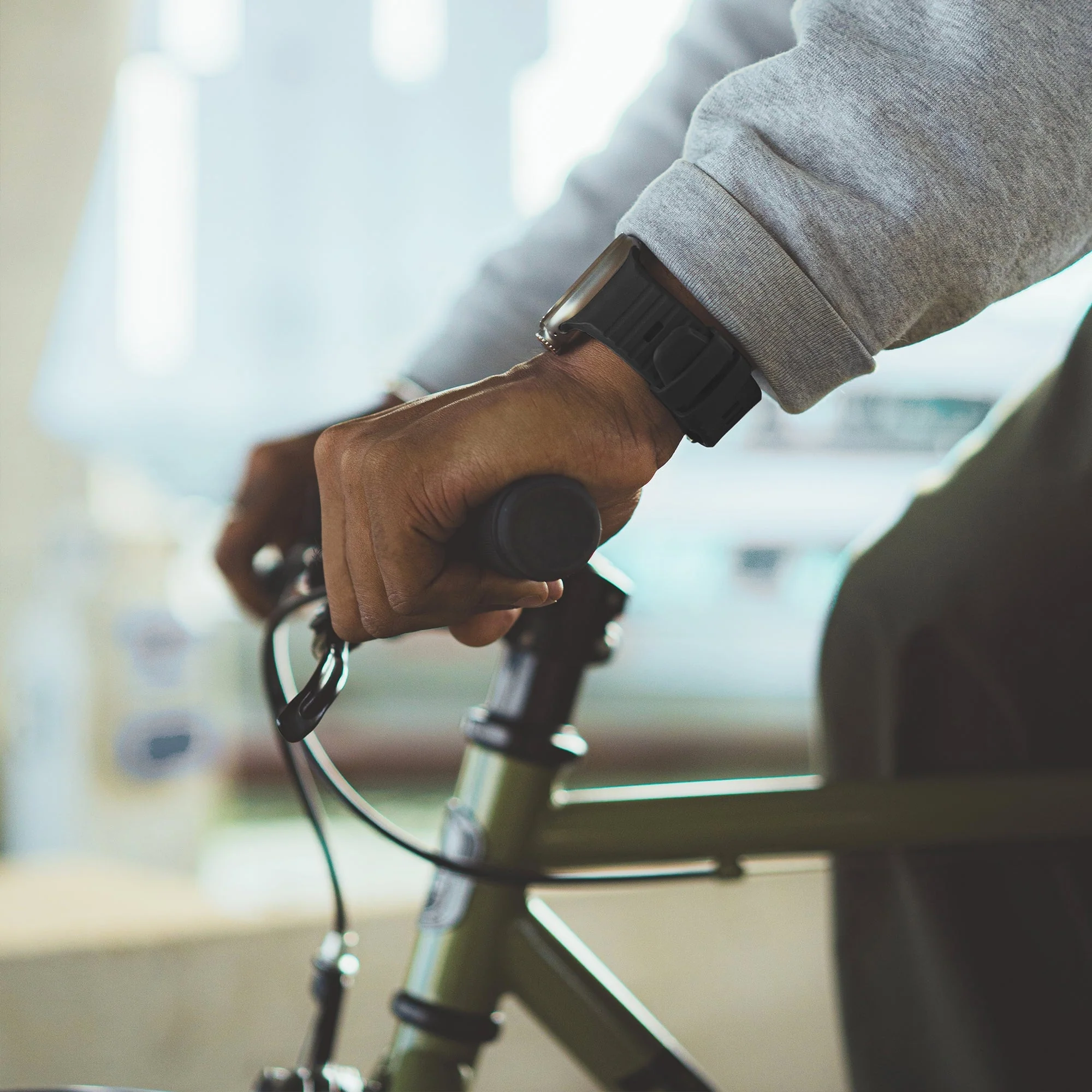 Sport Silicone Ultra Traction Band | Graphene | Apple Watch Ultra | D24AWS49UTS1GE - Image 6