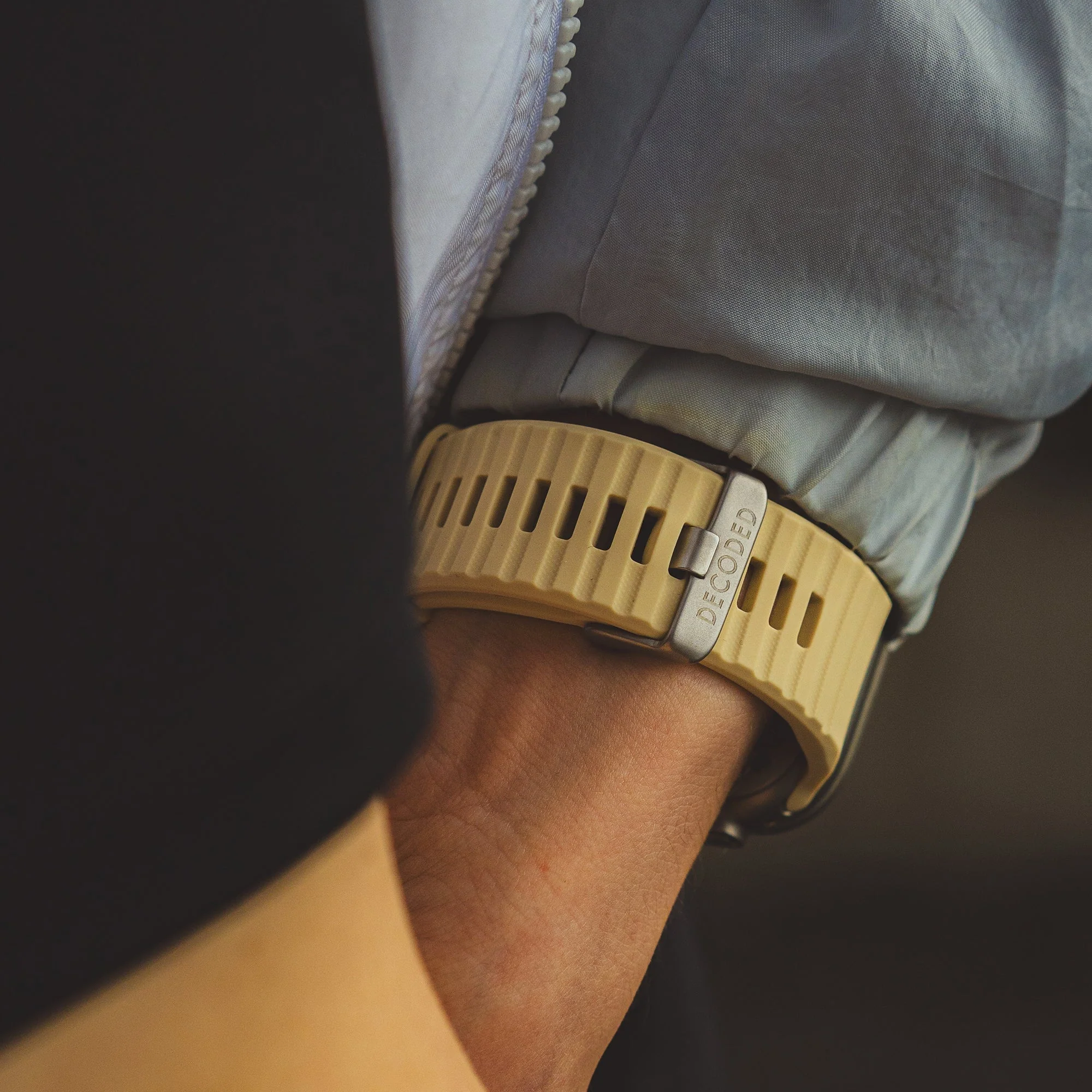 Sport Silicone Ultra Traction Band | Beige | Apple Watch Ultra | D24AWS49UTS1WE - Image 10