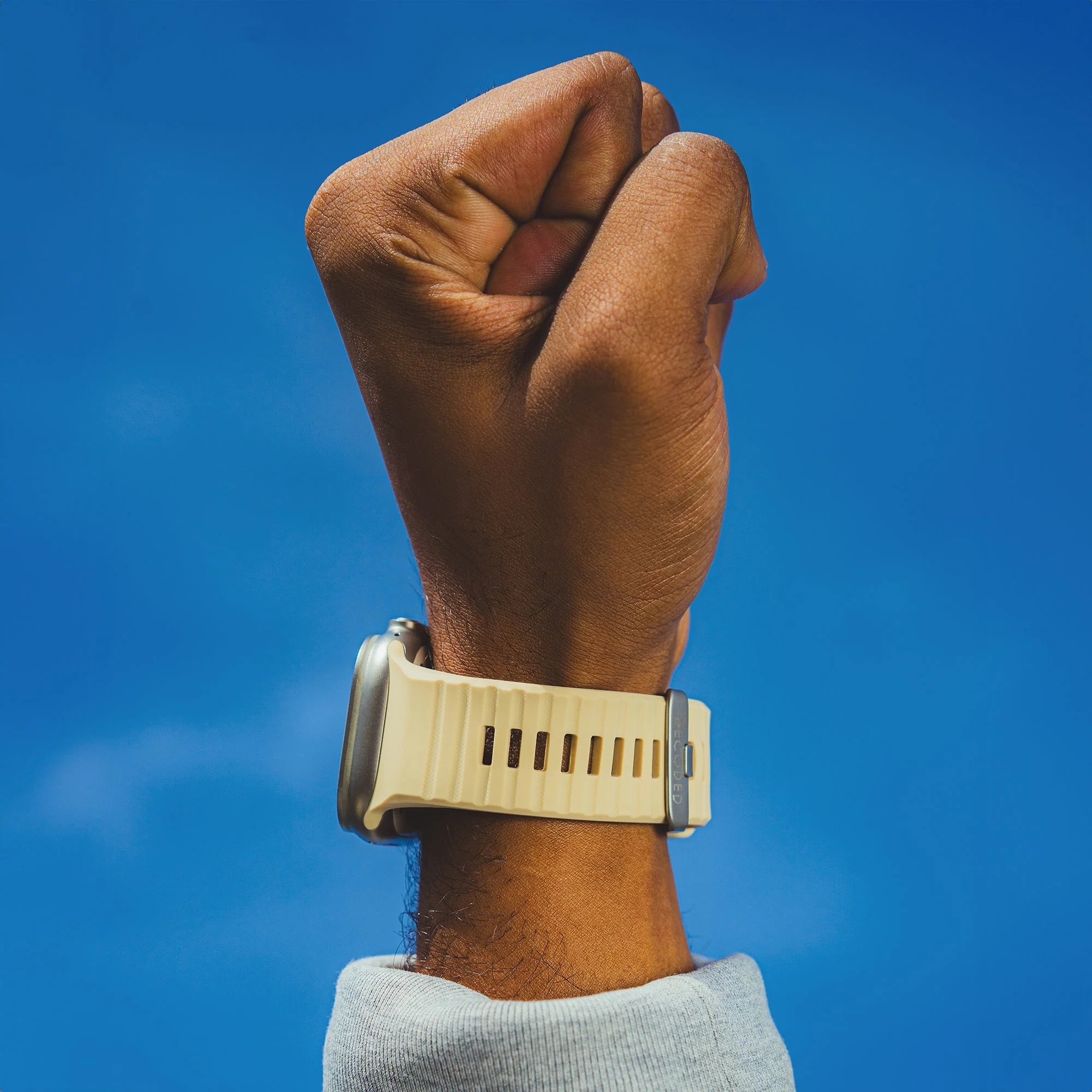 Sport Silicone Ultra Traction Band | Beige | Apple Watch Ultra | D24AWS49UTS1WE - Image 3