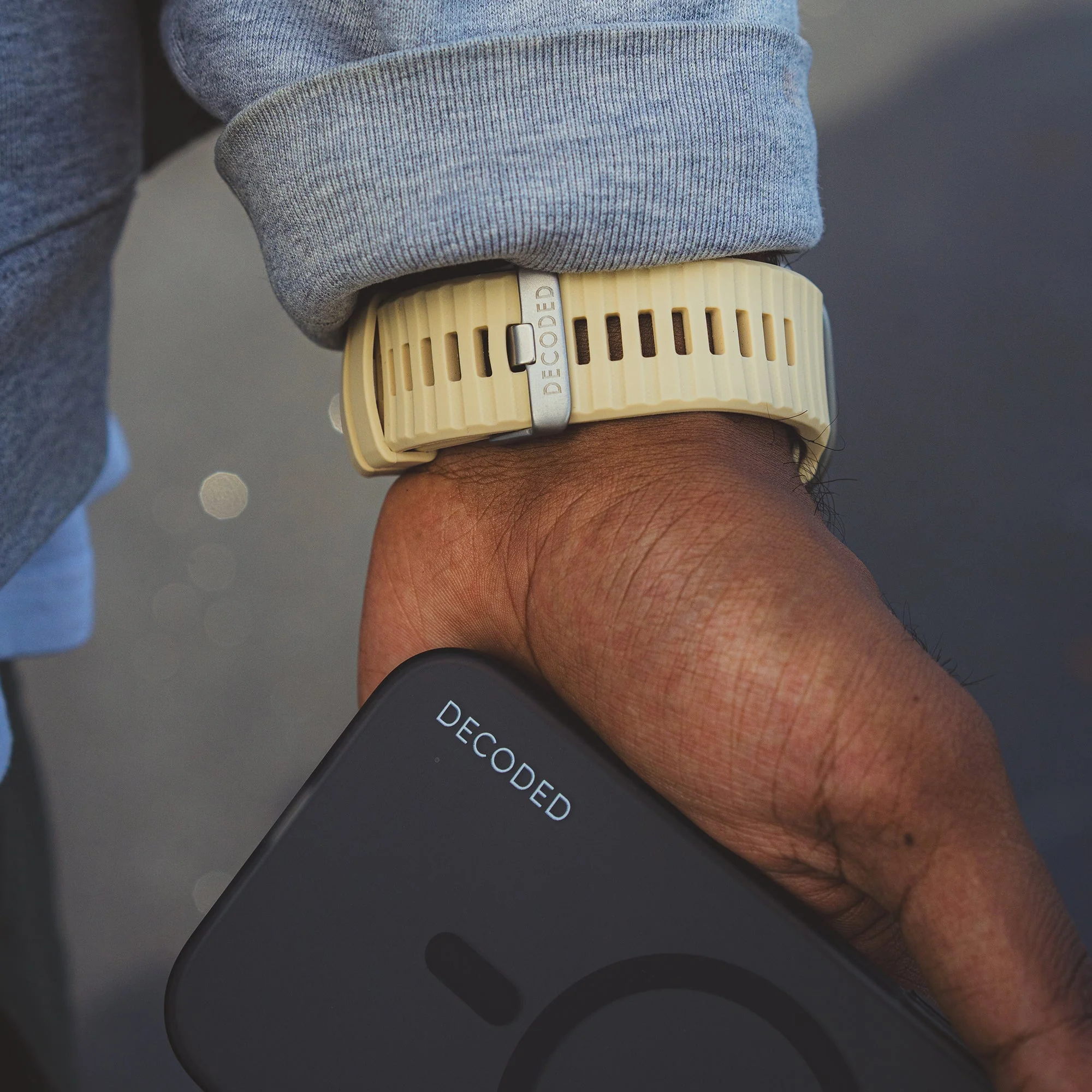 Sport Silicone Ultra Traction Band | Beige | Apple Watch Ultra | D24AWS49UTS1WE - Image 8